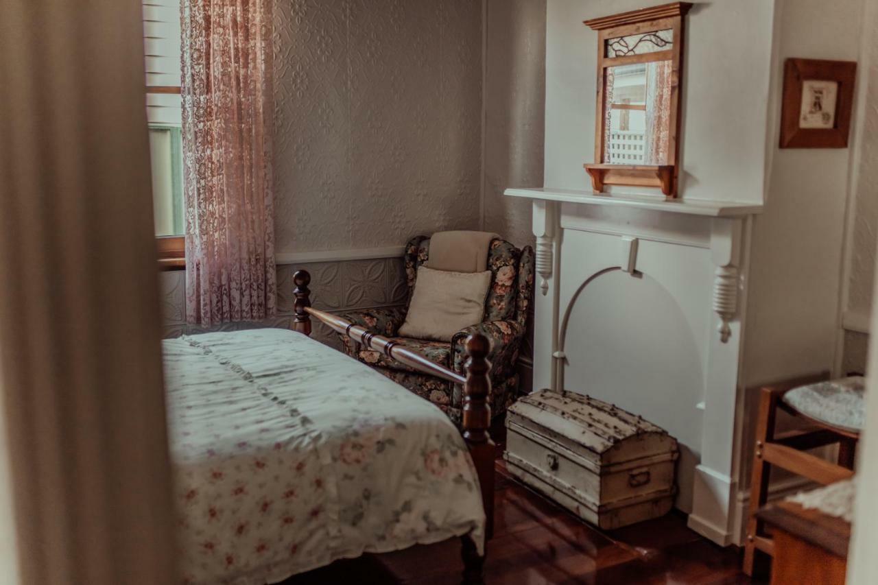Railway Cottage 번버리 외부 사진